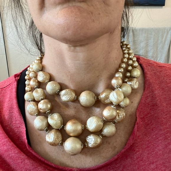 Vintage pearl stranded necklace - Picture 1 of 2